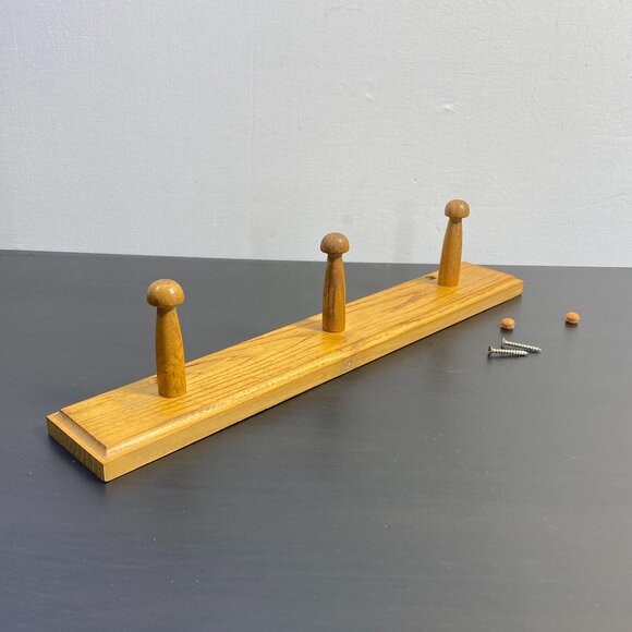 Vintage Wooden Peg Rack, Three Hooks, Wall Hanging Bathroom Hangers, 1960s Home - Picture 1 of 10